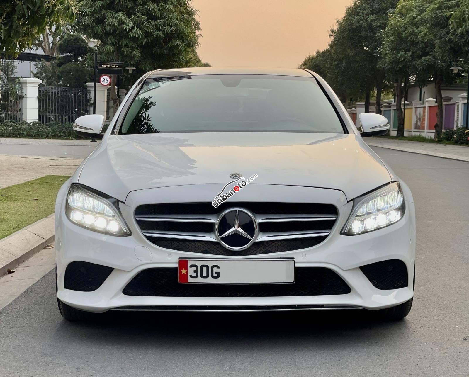 ban oto Nhap khau Mercedes-Benz   2019