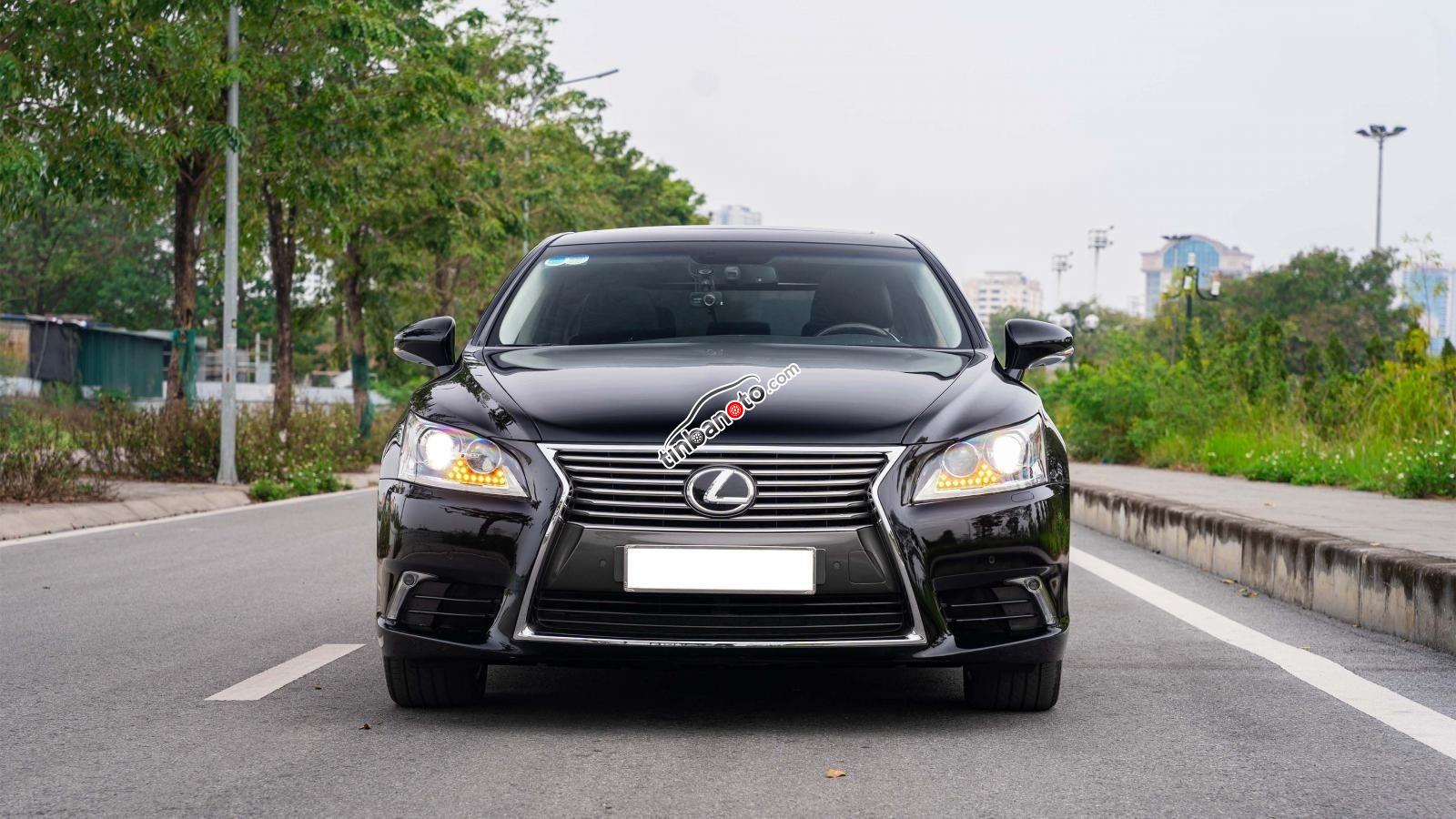 ban oto Nhap khau Lexus LS 460  2015