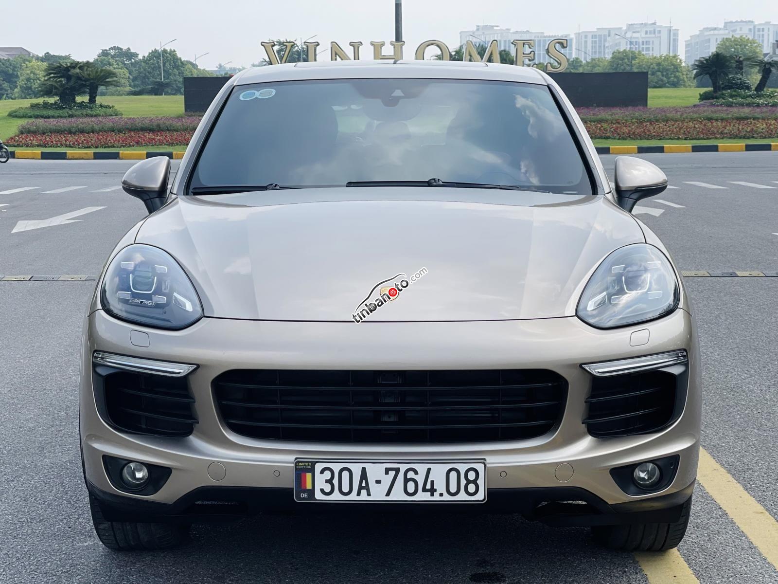 ban oto Nhap khau Porsche Cayenne  2015
