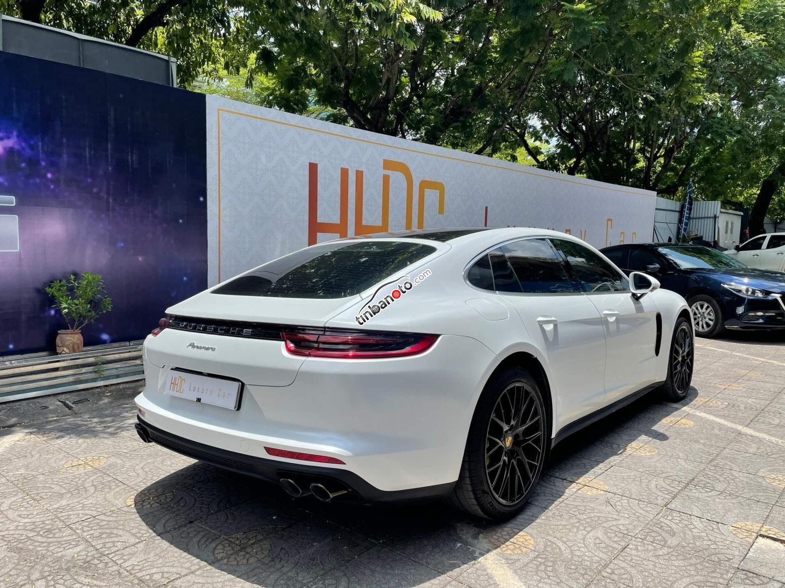 ban oto Nhap khau Porsche Panamera  2018