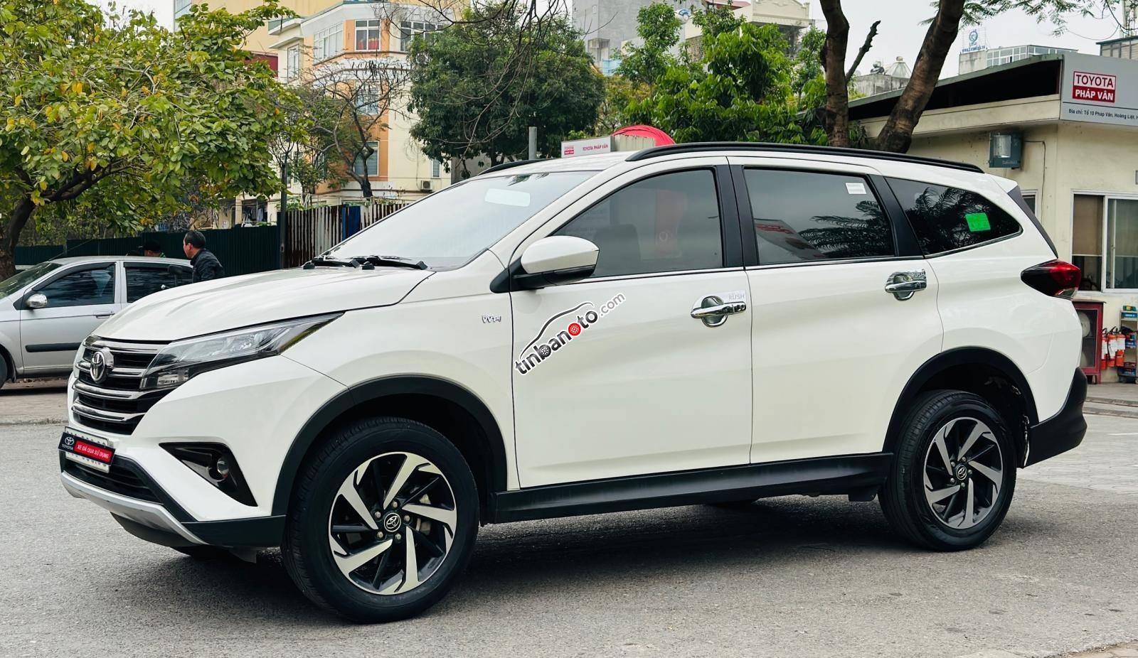 ban oto Nhap khau Toyota Rush  2019